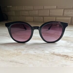 {Oscar de la Renta} sunglasses